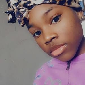 Meet your Posher, Marie